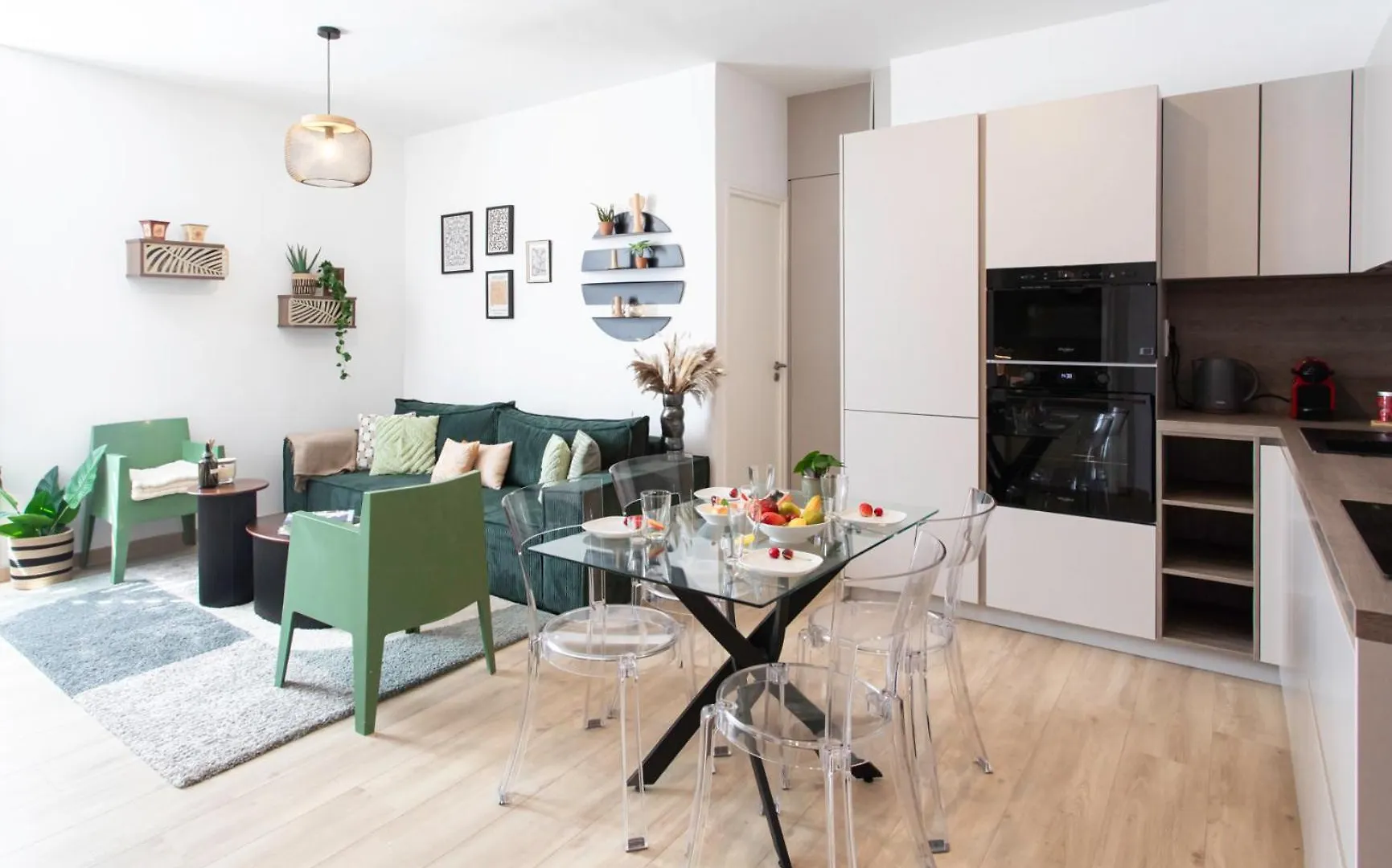 L52 2Bdr Massena Central, 2 Min From The Beach Ac Nice Apartmán